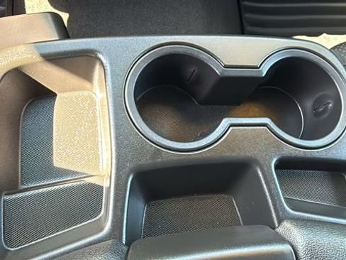 Used 2021 Chevrolet Silverado 1500 Custom image 22