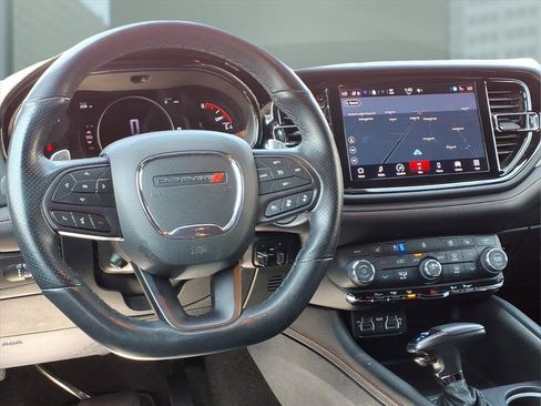 Certified 2024 Dodge Durango GT RWD image 3