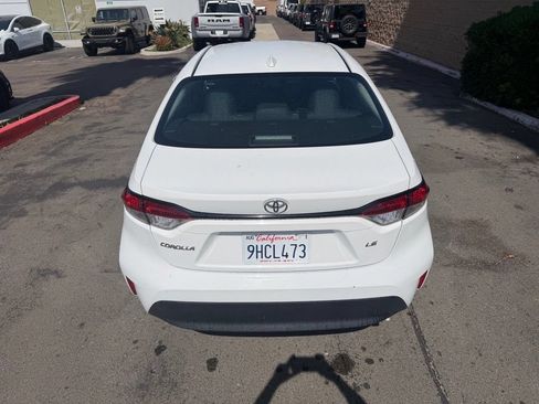 Used 2023 Toyota Corolla LE FWD image 12