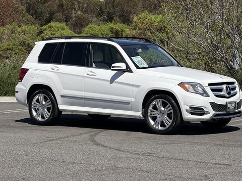 Used 2015 Mercedes-Benz GLK 350 2WD image 7