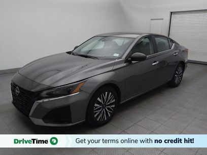 Used 2025 Nissan Altima 2.5 SV