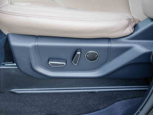 Used 2024 Ford Expedition Max Limited image 24