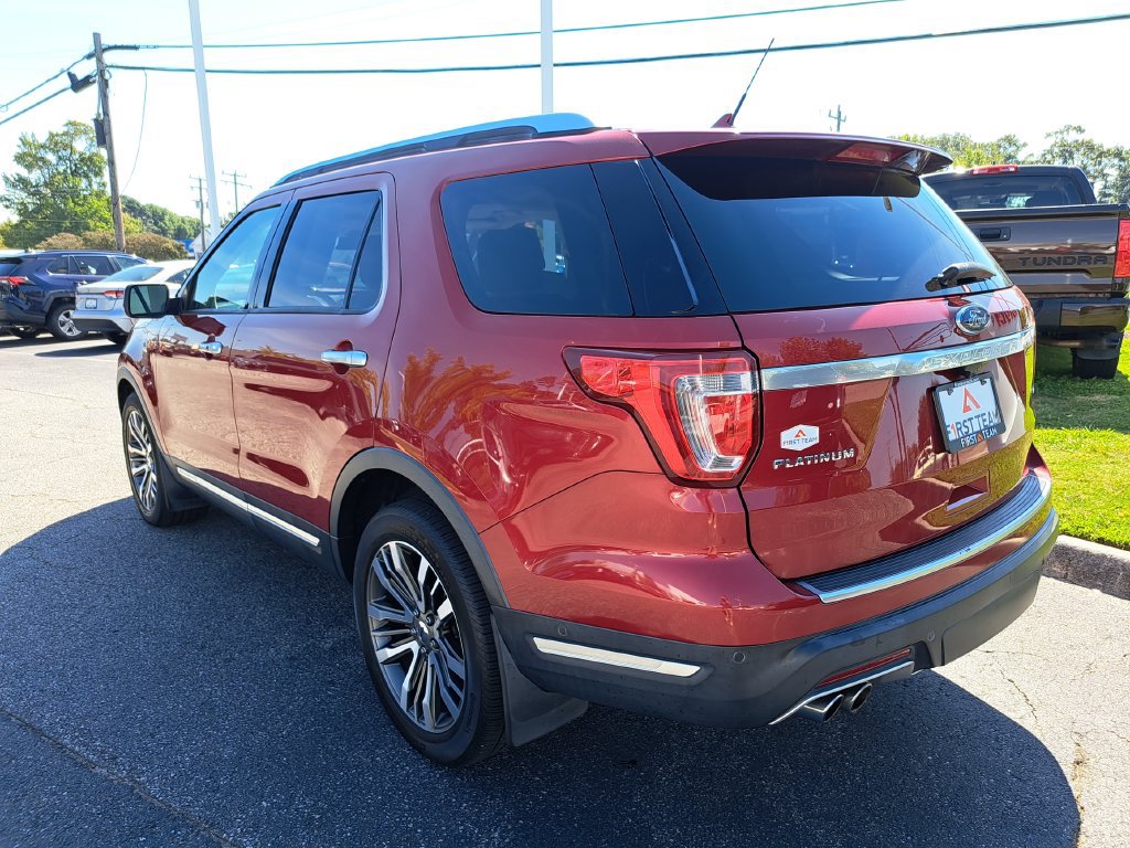 Used 2018 Ford Explorer Platinum AWD/4WD image 10