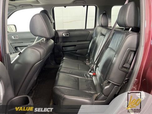 Used 2015 Honda Pilot Touring image 11