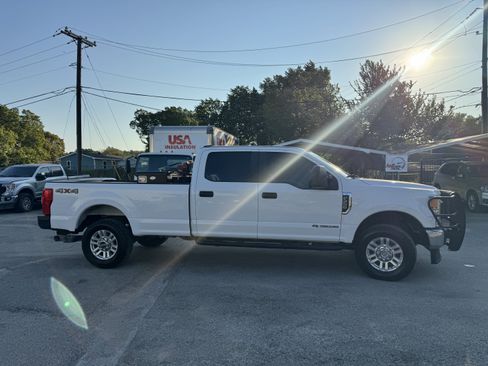 Used 2021 Ford F250 XL AWD/4WD image 4