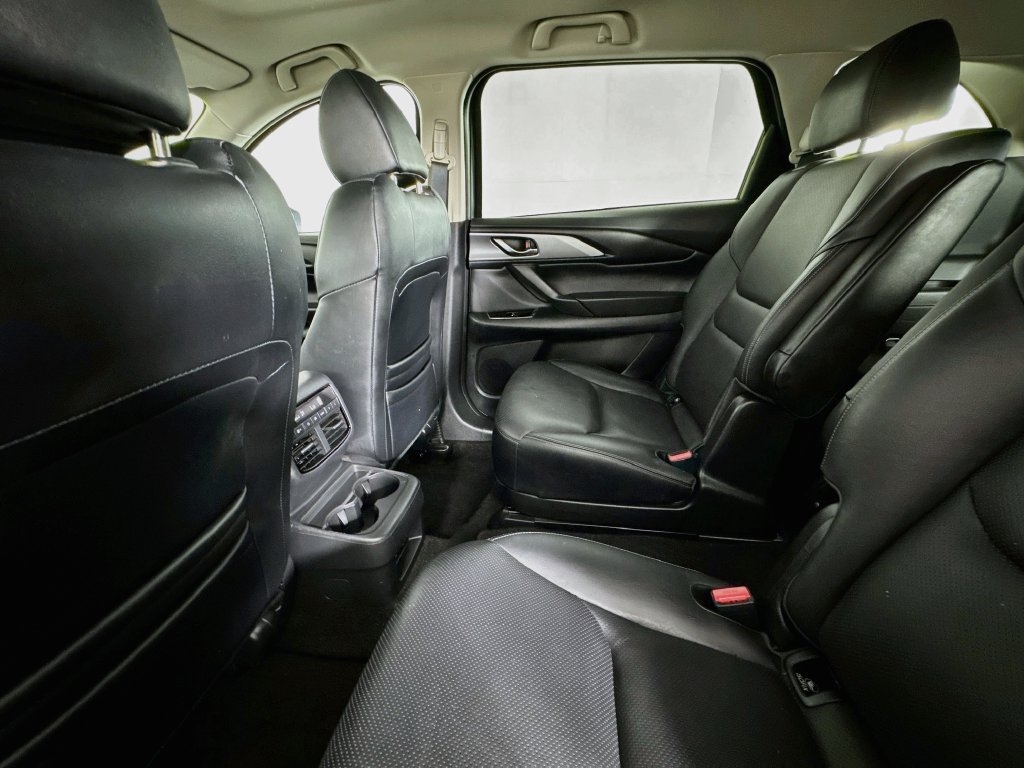 Used 2023 MAZDA CX-9 Touring AWD/4WD image 22