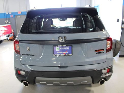 Used 2023 Honda Passport TrailSport image 30