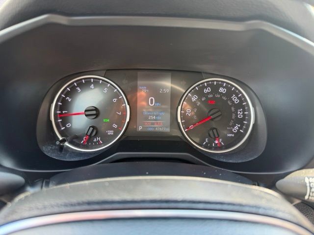 Used 2021 Toyota RAV4 XLE w/ Convenience Package AWD/4WD image 13