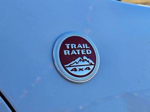 Used 2021 Jeep Cherokee Trailhawk w/ Sun, Sound & Nav Group image 35