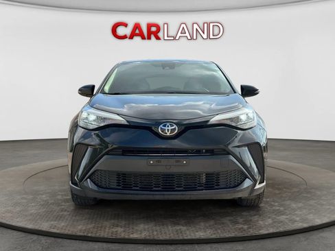 Used 2021 Toyota C-HR LE FWD image 11