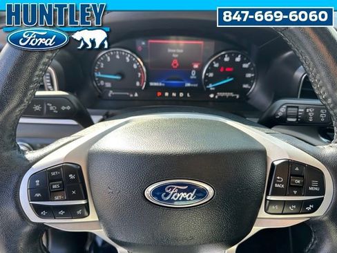 Used 2023 Ford Explorer XLT w/ Equipment Group 202A image 30