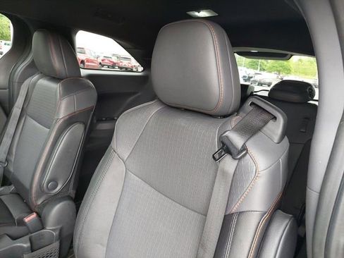 Used 2024 Toyota Sienna XSE w/ XSE Plus Package AWD/4WD image 16