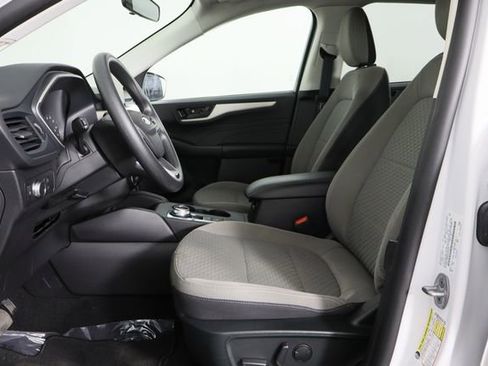 Used 2022 Ford Escape SE image 41