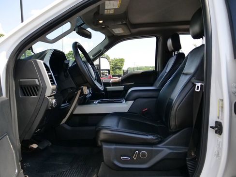 Used 2019 Ford F350 Lariat AWD/4WD image 24
