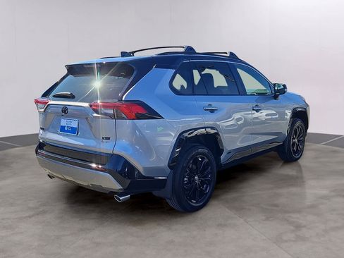 Used 2025 Toyota RAV4 XSE w/ Advanced Technology Package image 4