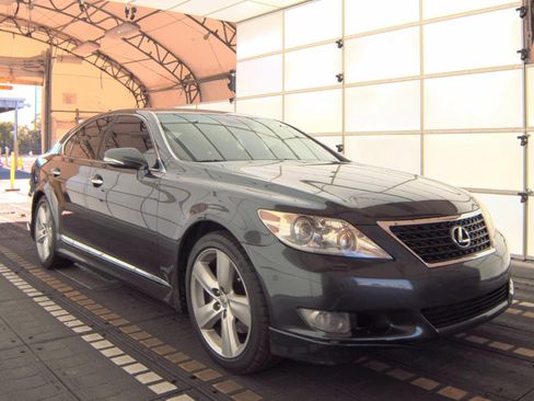 Used 2011 Lexus LS 460 image 4