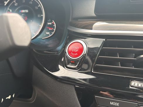 Used 2019 BMW M5 AWD/4WD image 39