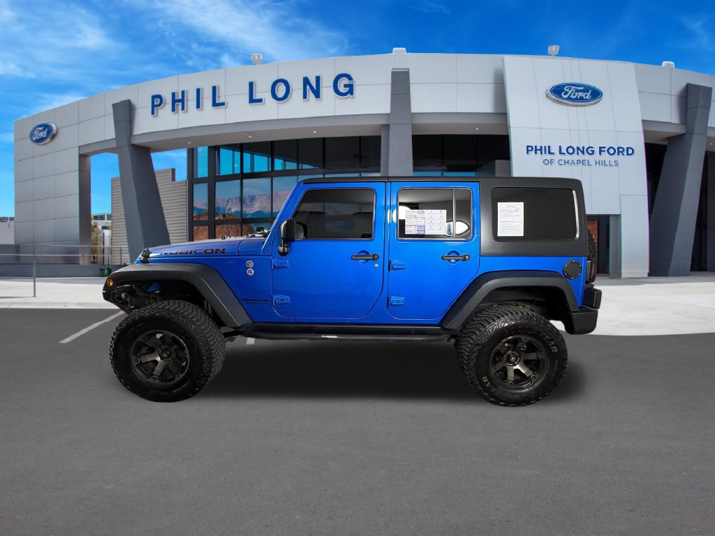 Used 2016 Jeep Wrangler Unlimited Rubicon w/ Connectivity Group AWD/4WD image 2