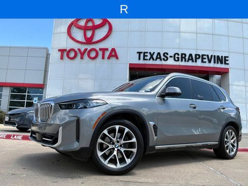 Used 2025 BMW X5 sDrive40i w/ Parking Assistance Package RWD image 2