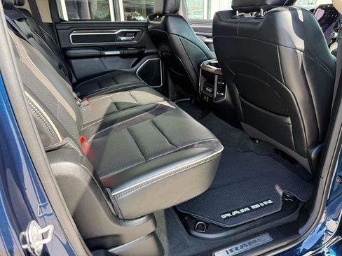 Used 2020 RAM 1500 Laramie AWD/4WD image 18