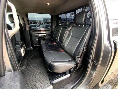 Certified 2019 Ford F250 Lariat w/ Chrome Package image 20