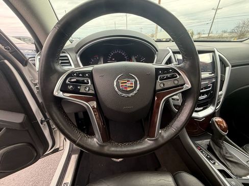 Used 2013 Cadillac SRX Luxury w/ Driver Assist Package image 16