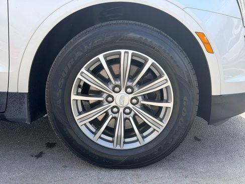 Used 2019 Cadillac XT5 Luxury AWD/4WD image 26