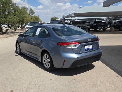 Used 2024 Toyota Corolla LE FWD image 6