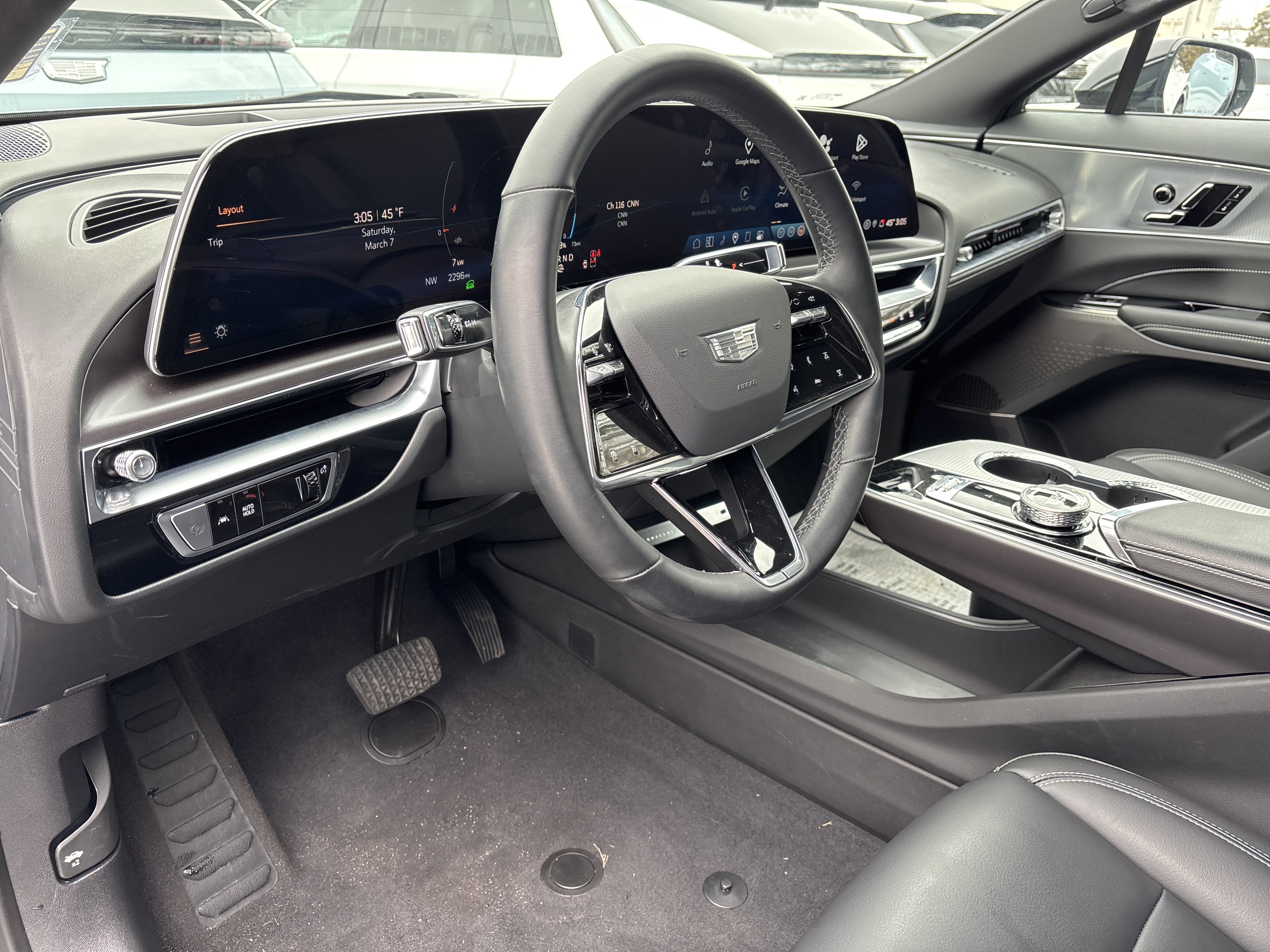 Used 2024 Cadillac Lyriq Tech RWD image 24
