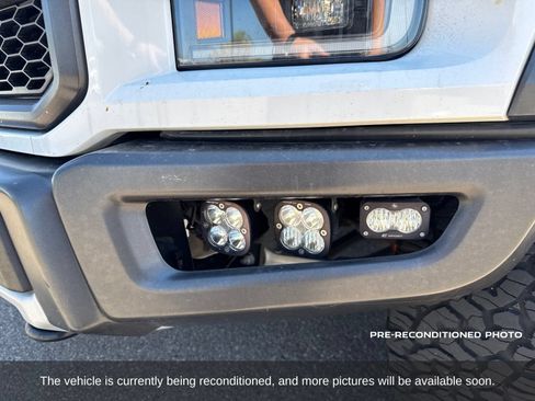 Used 2019 Ford F150 Raptor w/ Equipment Group 802A Luxury AWD/4WD image 16