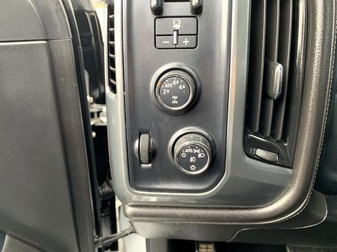 Used 2014 Chevrolet Silverado 1500 LTZ Z71 w/ LTZ Plus Package AWD/4WD image 15