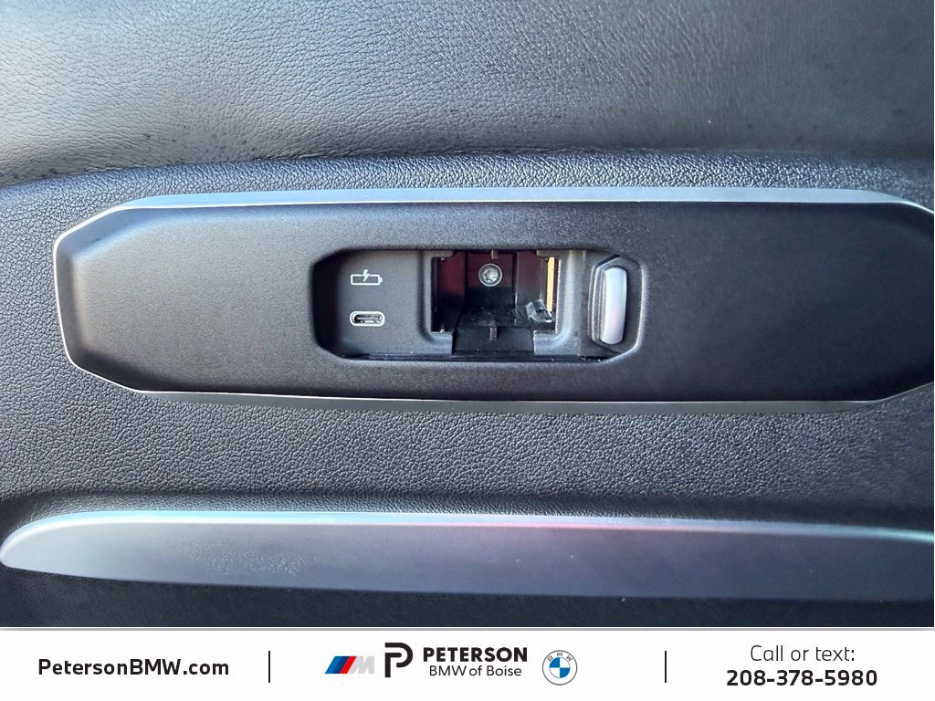 Used 2026 BMW X7 M60i AWD/4WD image 29