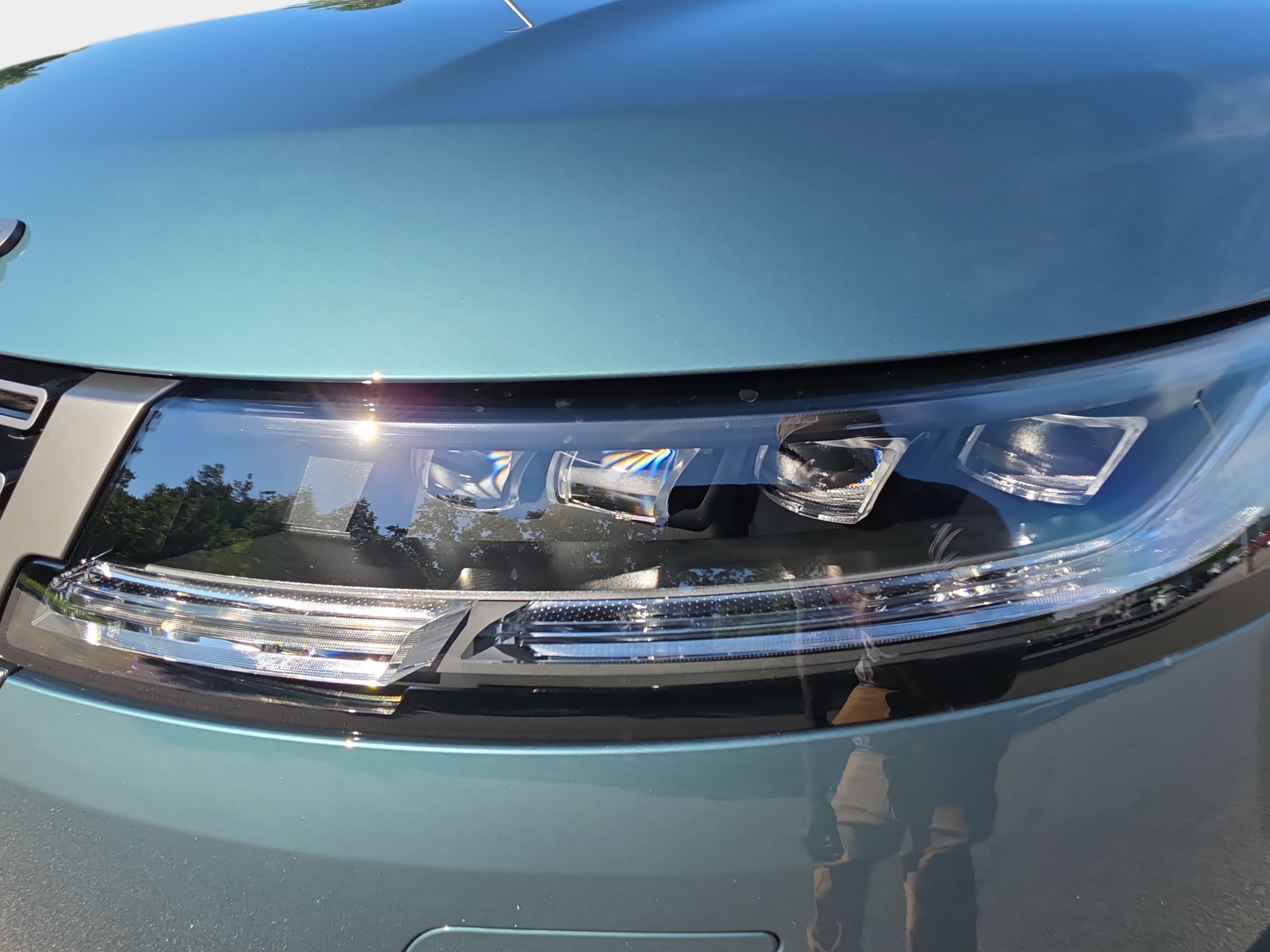 New 2026 Land Rover Range Rover Sport SE AWD/4WD image 32