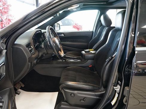 Used 2023 Dodge Durango R/T w/ Hemi Orange Plus Package image 31