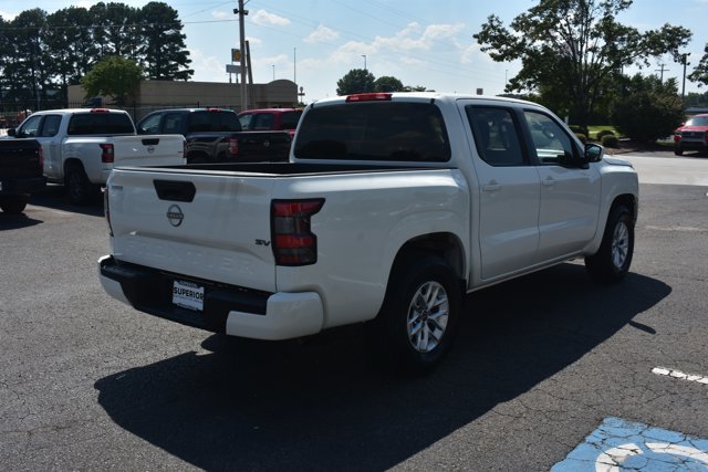 Used 2024 Nissan Frontier SV RWD image 5