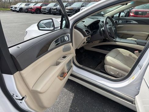 Used 2018 Lincoln MKZ Reserve w/ Luxury Package image 6