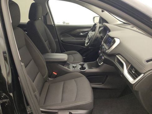 Used 2024 GMC Terrain SLE w/ Driver Convenience Package FWD image 21