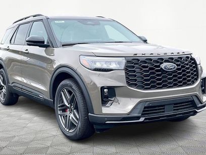 New 2026 Ford Explorer ST-Line w/ ST-Line Street Pack