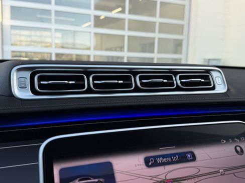 Used 2025 Mercedes-Benz S 580 4MATIC Sedan image 31