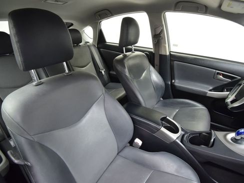 Used 2012 Toyota Prius Four image 13