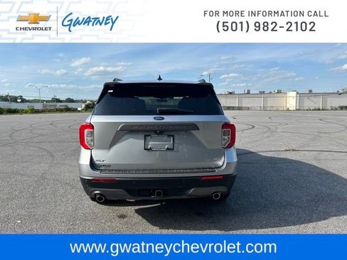 Used 2022 Ford Explorer XLT w/ Equipment Group 202A AWD/4WD image 6