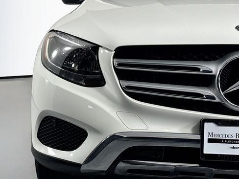 Used 2019 Mercedes-Benz GLC 300 image 13