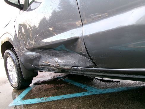 Used 2022 Nissan Frontier SV w/ Technology Package image 5