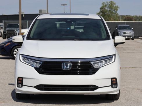 Used 2023 Honda Odyssey EX-L image 5