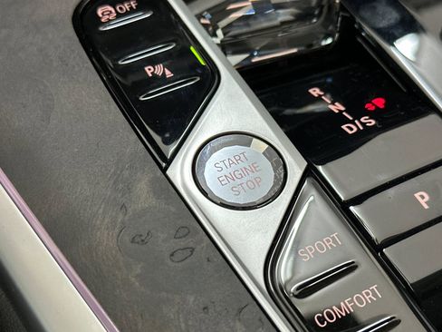 New 2026 BMW X7 xDrive40i w/ Premium Package image 30