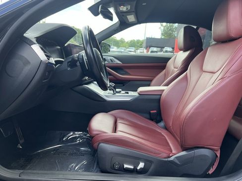 Used 2023 BMW M440i Convertible w/ Premium Package image 25