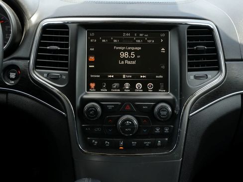 Used 2017 Jeep Grand Cherokee Summit AWD/4WD image 9