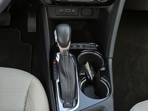 Used 2023 Buick Encore GX Select FWD image 12