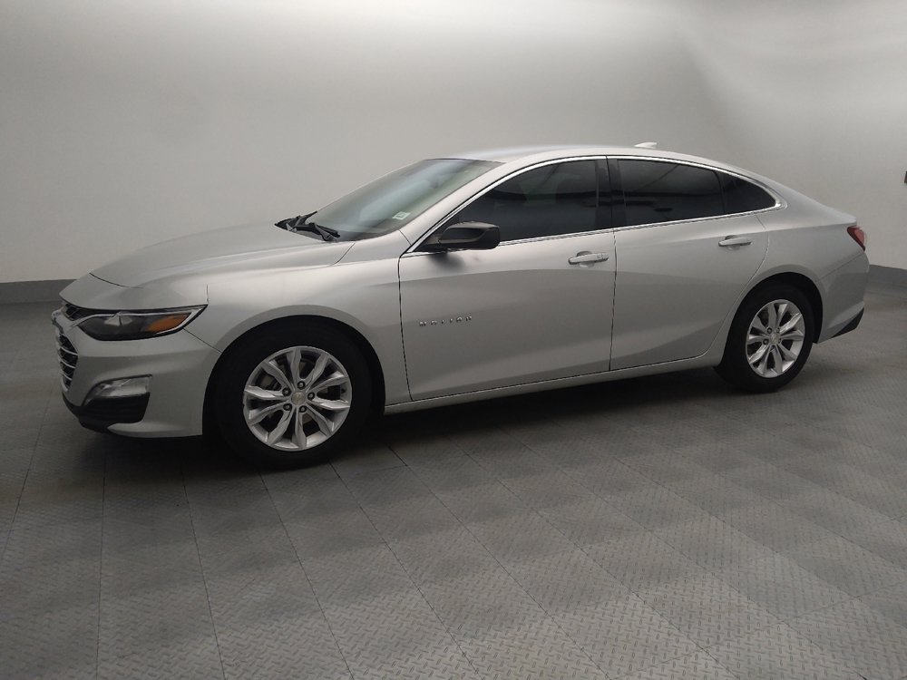 Used 2020 Chevrolet Malibu LT FWD image 2