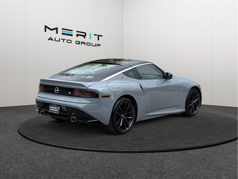 Used 2023 Nissan Z image 9